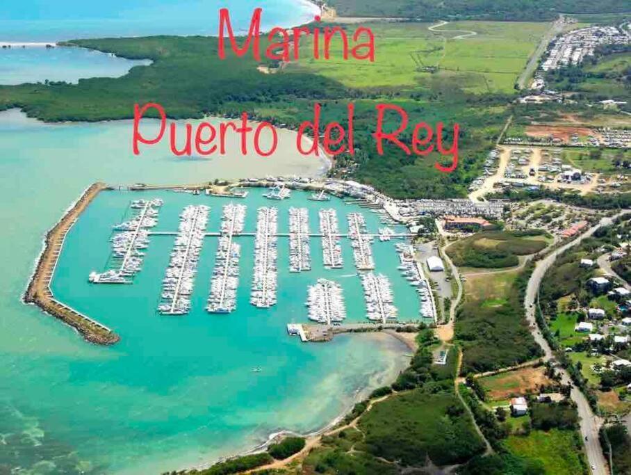 Ocean & Mountains View, Marina, Ferry, Vista Mar, Costa Esmeralda Ceiba Bagian luar foto